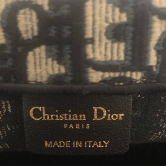 ❌Sold❌Blue Dior Oblique Book Tote Bag - Picture 3 of 5